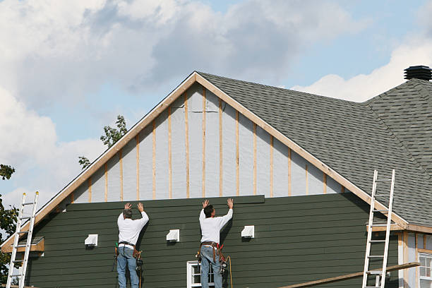 Professional Siding Replacement technician working in Falcon, NC